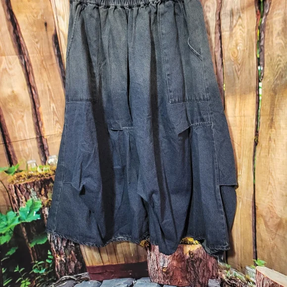 Elegant Blue Ombre A-Line Skirt - Picture 3 of 8